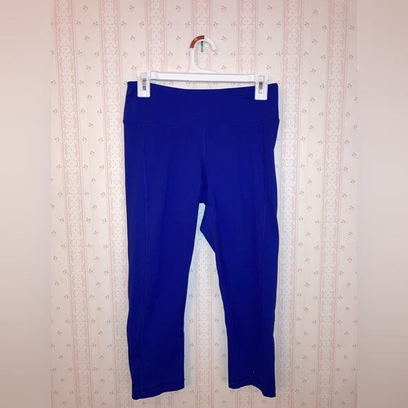 Cute cropped leggings from Yogalicious! Size medium - Picture 1 of 5